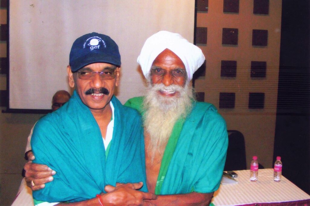 நம்மாழ்வாருடன்   என் வி சுப்பாராவ்